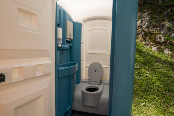 Best Portable Restroom Maintenance and Cleaning  in Nesconset, NY